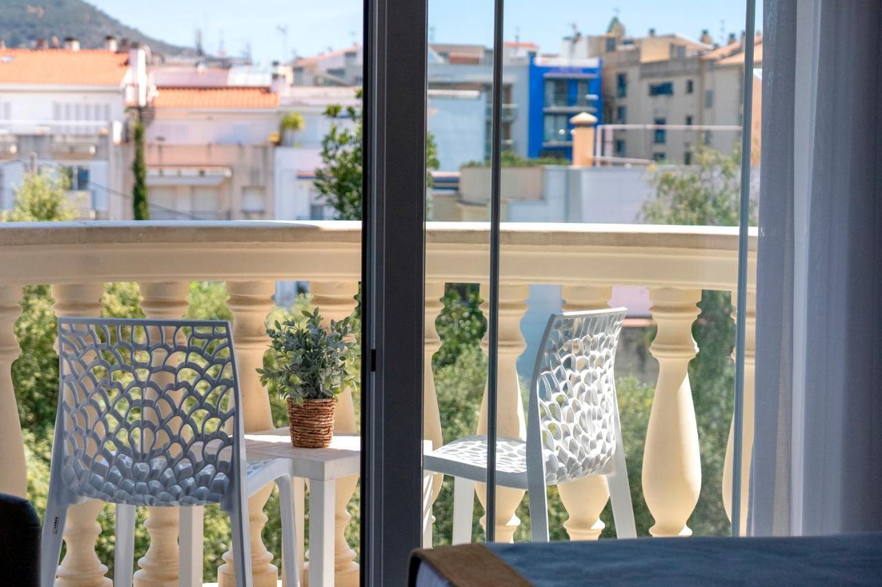 Urh Sitges Playa Hotel Bagian luar foto