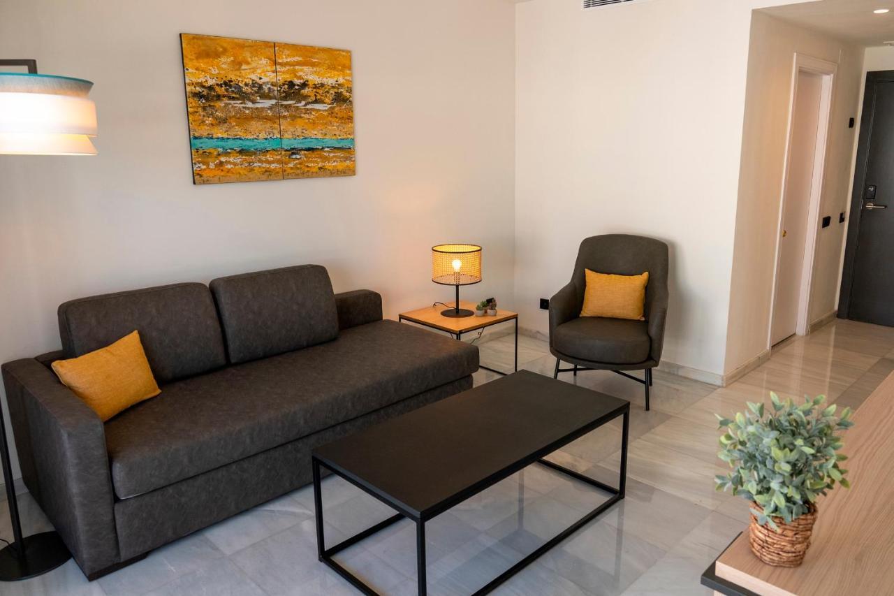 Urh Sitges Playa Hotel Bagian luar foto