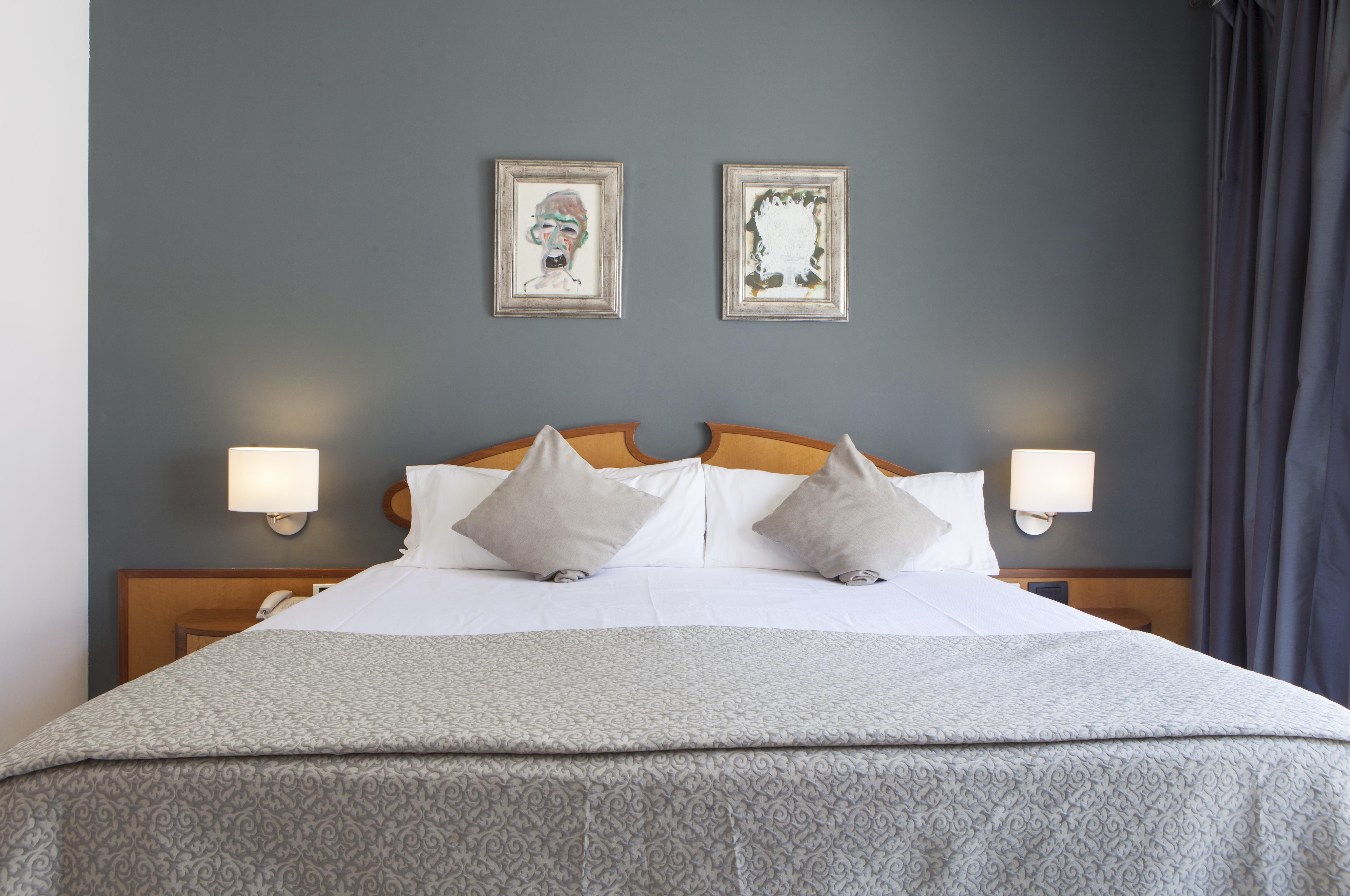 Urh Sitges Playa Hotel Bagian luar foto
