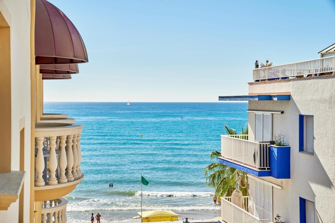 Urh Sitges Playa Hotel Bagian luar foto